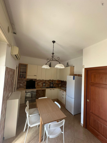 Big double bedroom near the Quintino Sella train station
