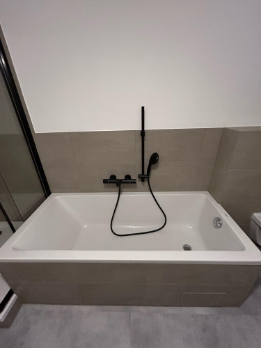 Renovated 4-room apartment with kitchen, bathroom, 8 beds and roof terrace – ideal for employee accommodation - Gallery - 32