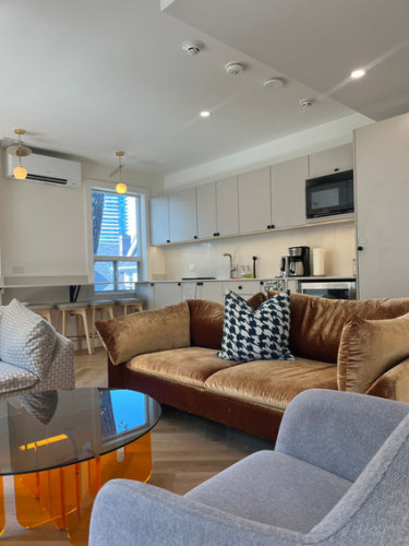 Yorkville Luxury - Gallery - 16
