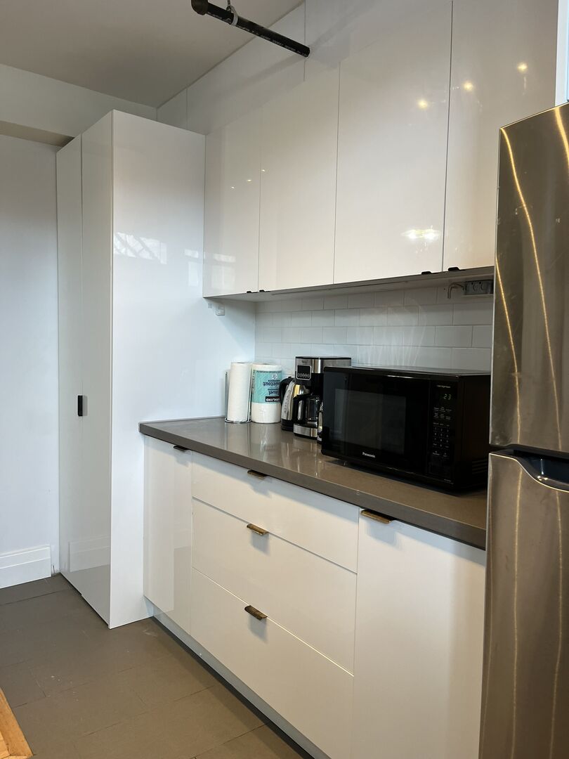 Private Bedroom + Shared Bathroom - 2