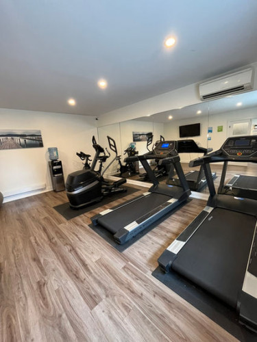 Vaughan - Village Comfort Deluxe - Gallery - 10