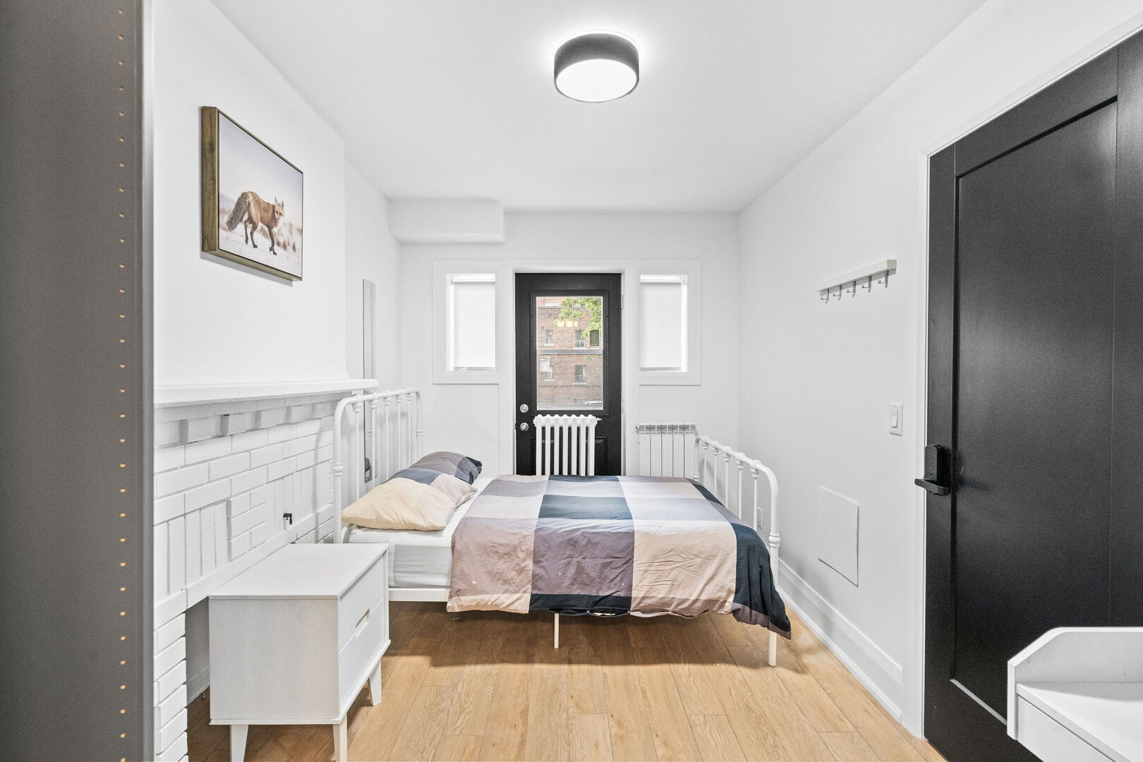 Private Bedroom + Private Bathroom  -  Vaughan - Village Comfort Deluxe  - Gallery -  1