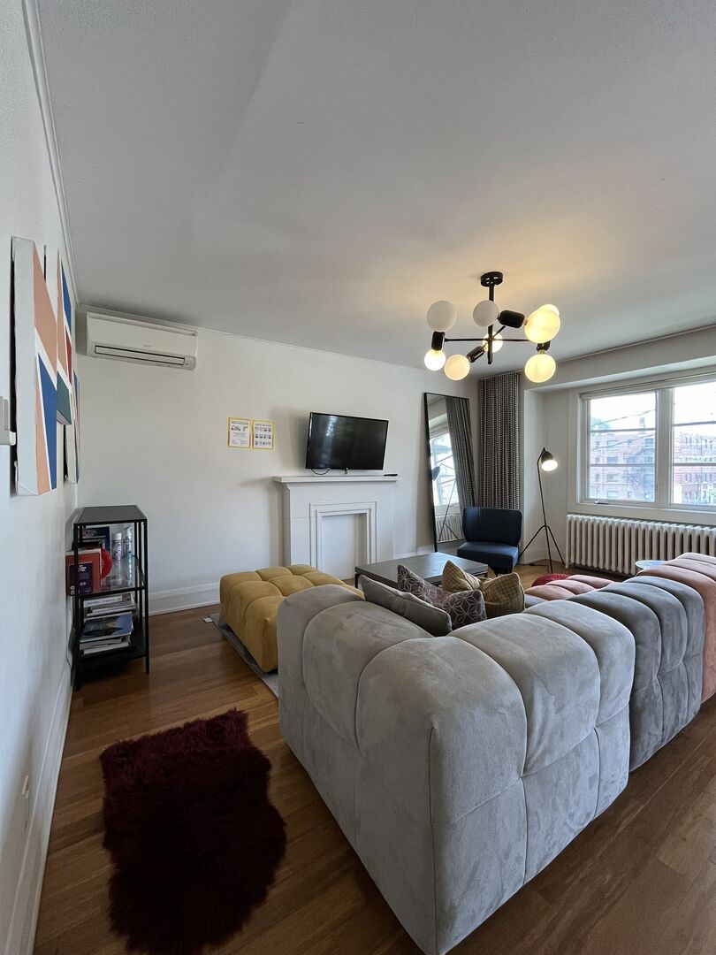  Private Bedroom + Shared Bathroom  -  Vaughan - Village Comfort Deluxe  - Gallery -  4