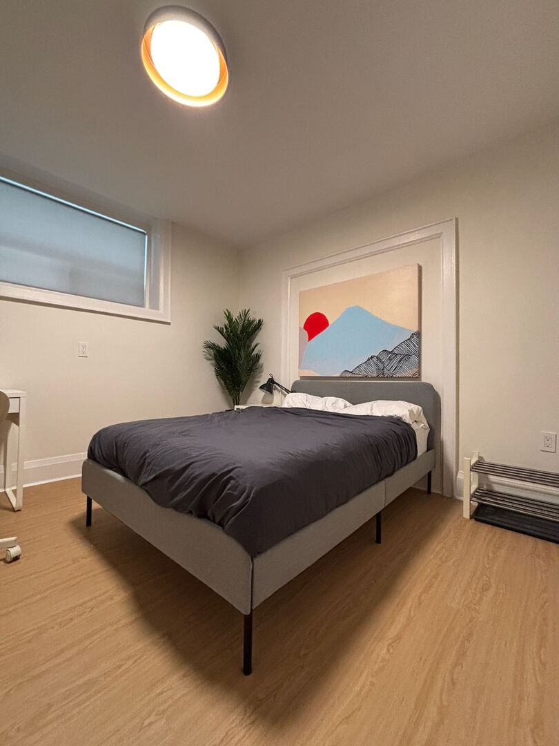  Private Bedroom + Semi Private Bathroom  -  St Clair Avenue West  - Gallery -  1