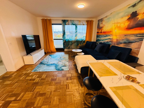 Wonderful and modern 72 qm suite near the river