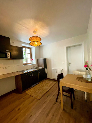 Pretty and neat loft conveniently located