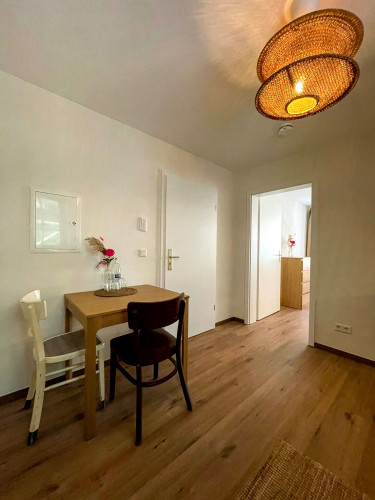 Pretty and neat loft conveniently located