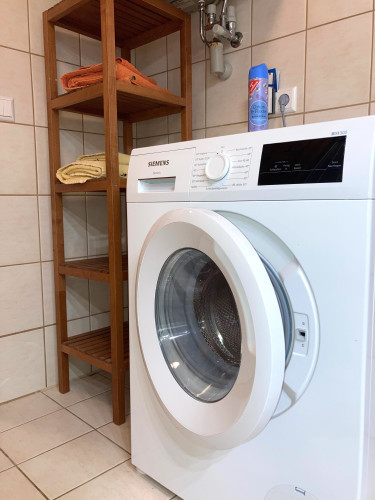 TOP-location! Modern 3 room-apartment in the historic town center, private parking