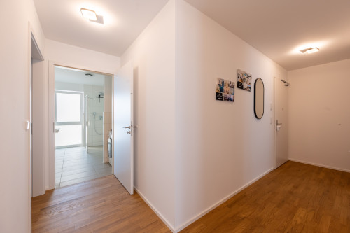 LiT LiVING: Luxus | Box SprIng | Parking | Balcony - Gallery - 5