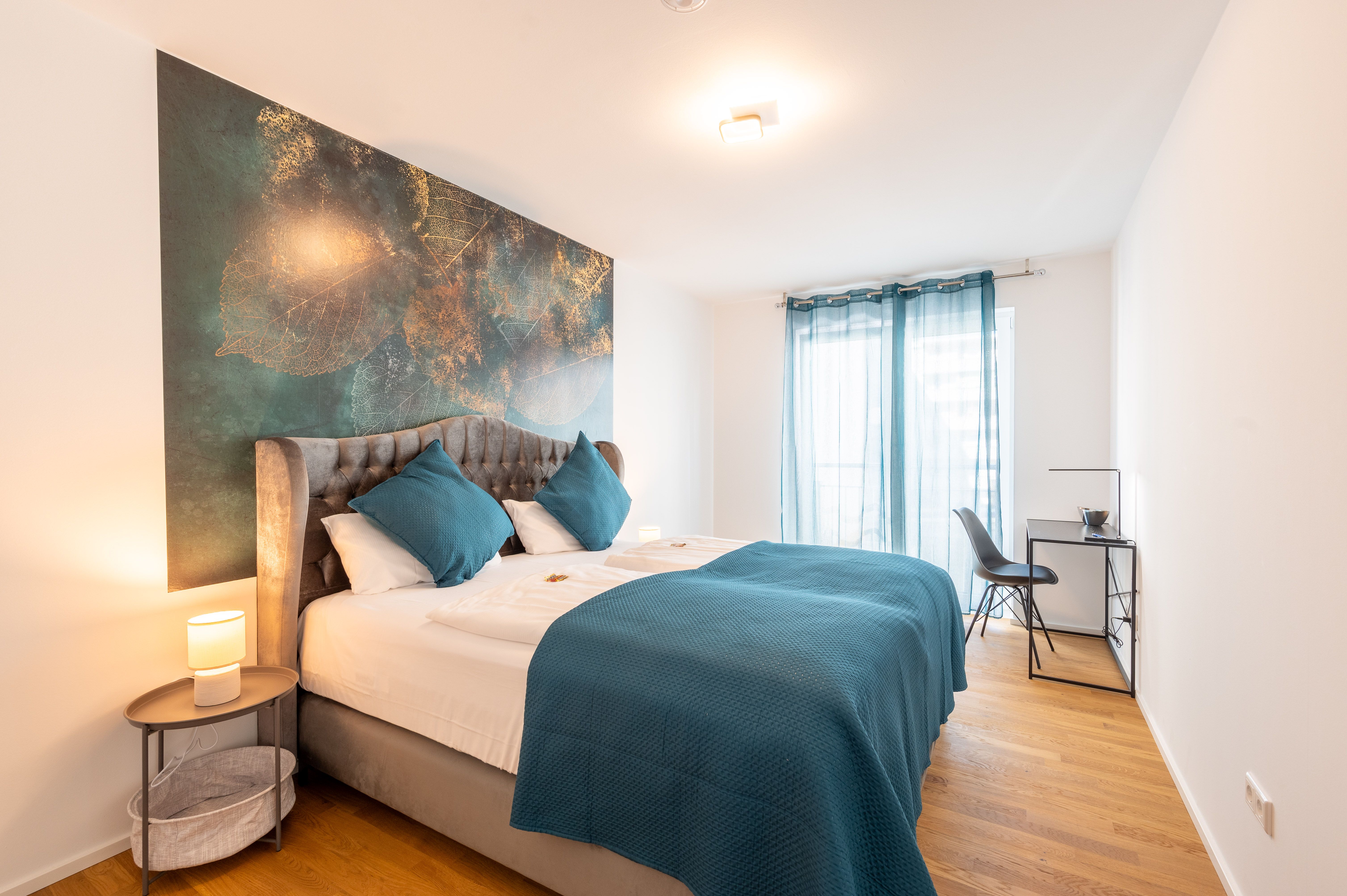 LiT LiVING: Luxus | Box SprIng | Parking | Balcony - 16