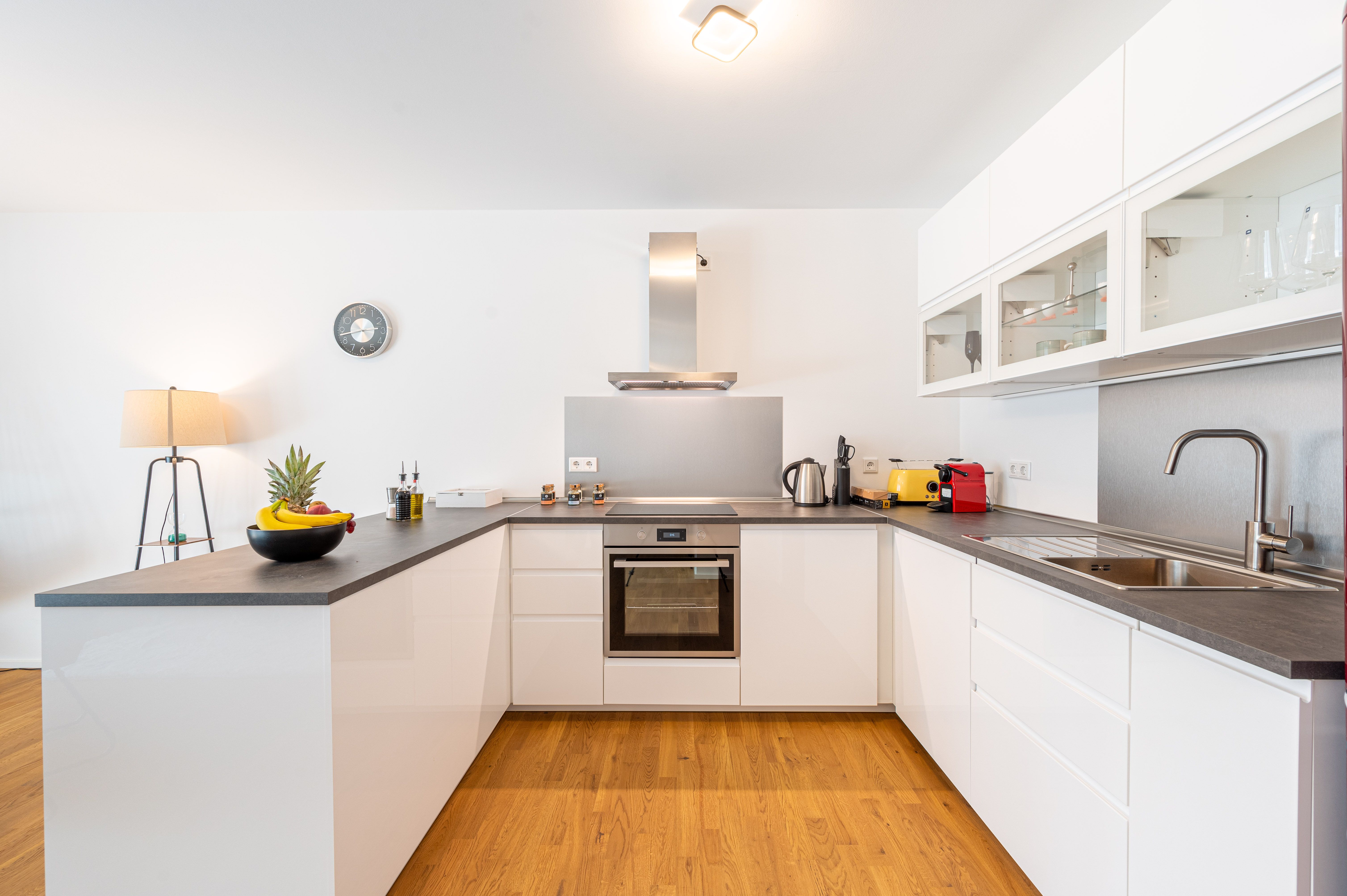 LiT LiVING: Luxus | Box SprIng | Parking | Balcony - 14