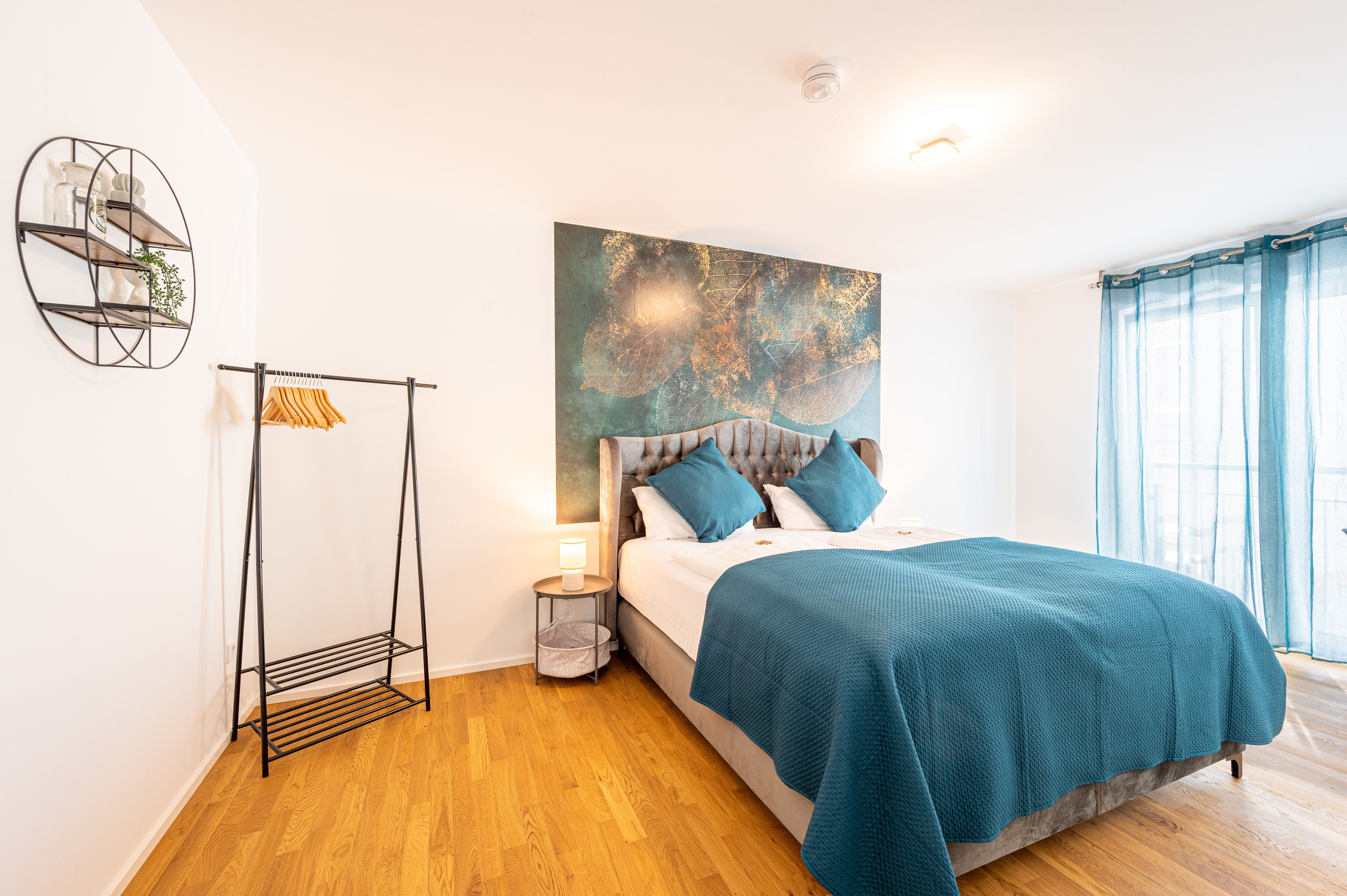 LiT LiVING: Luxus | Box SprIng | Parking | Balcony - 15