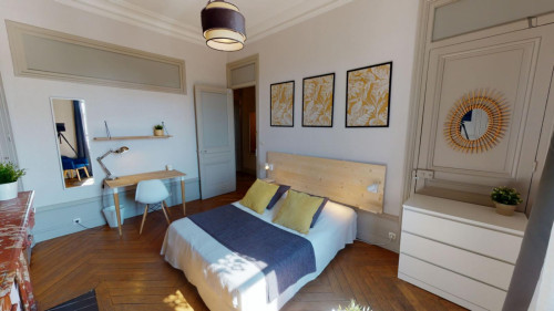 Brilliant double bedroom in St Michel - Mairie