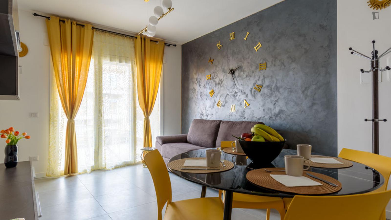 Inviting 2-Bedroom Apartment In Quartiere XIX Prenestino Centocelle - 1