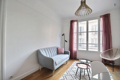 Inviting 1-bedroom apartment in the 15th arrondissement