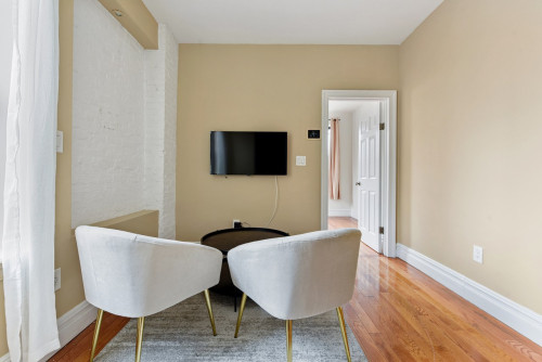 #737: Columbus Circle