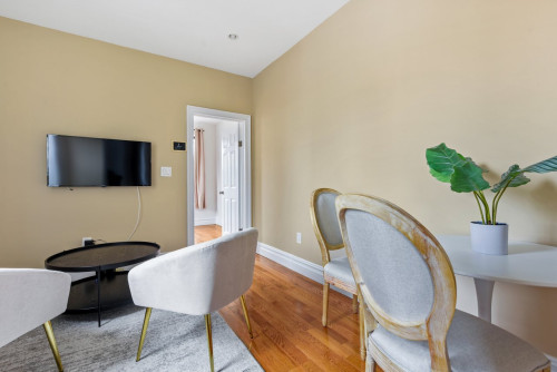 #737: Columbus Circle