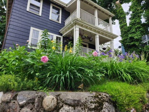 Furnished: Postdocs LMA/Harvard Med