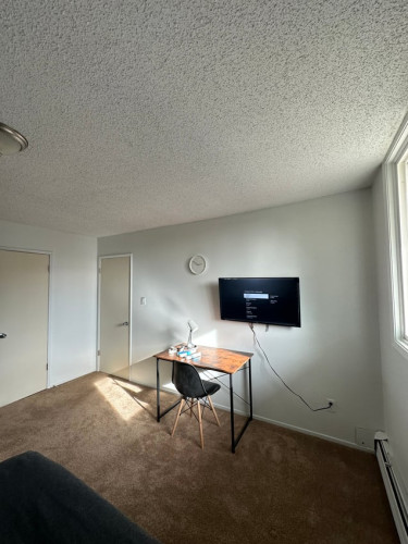 21 Avenue SW & 5 Street SW - Gallery - 30