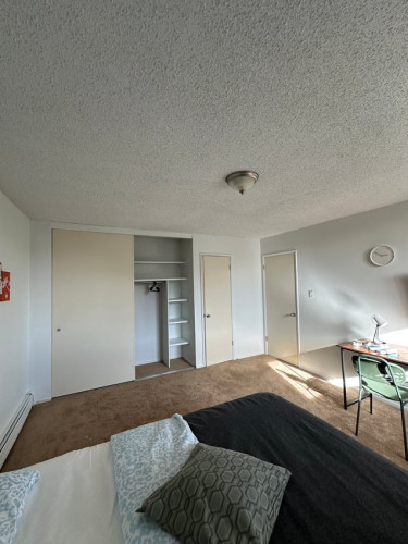 21 Avenue SW & 5 Street SW - Gallery - 29