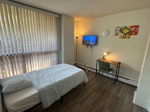 21 Avenue SW & 5 Street SW - Gallery - 23