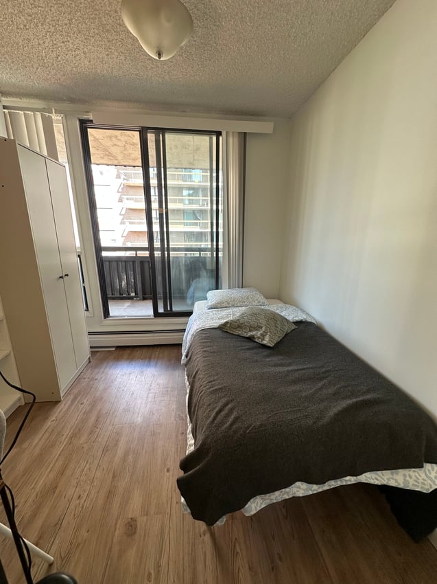 403 - Flex Room With Balcony - 2