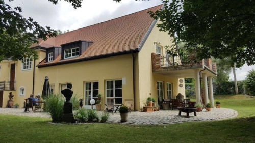 Modern & lovely home in Haimhausen in historical building next to Castle and international School - Gallery - 16