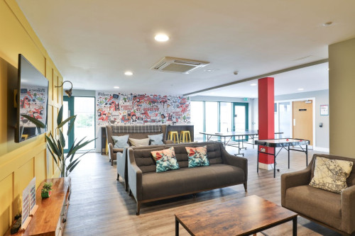 Ayton House  - Gallery -  3