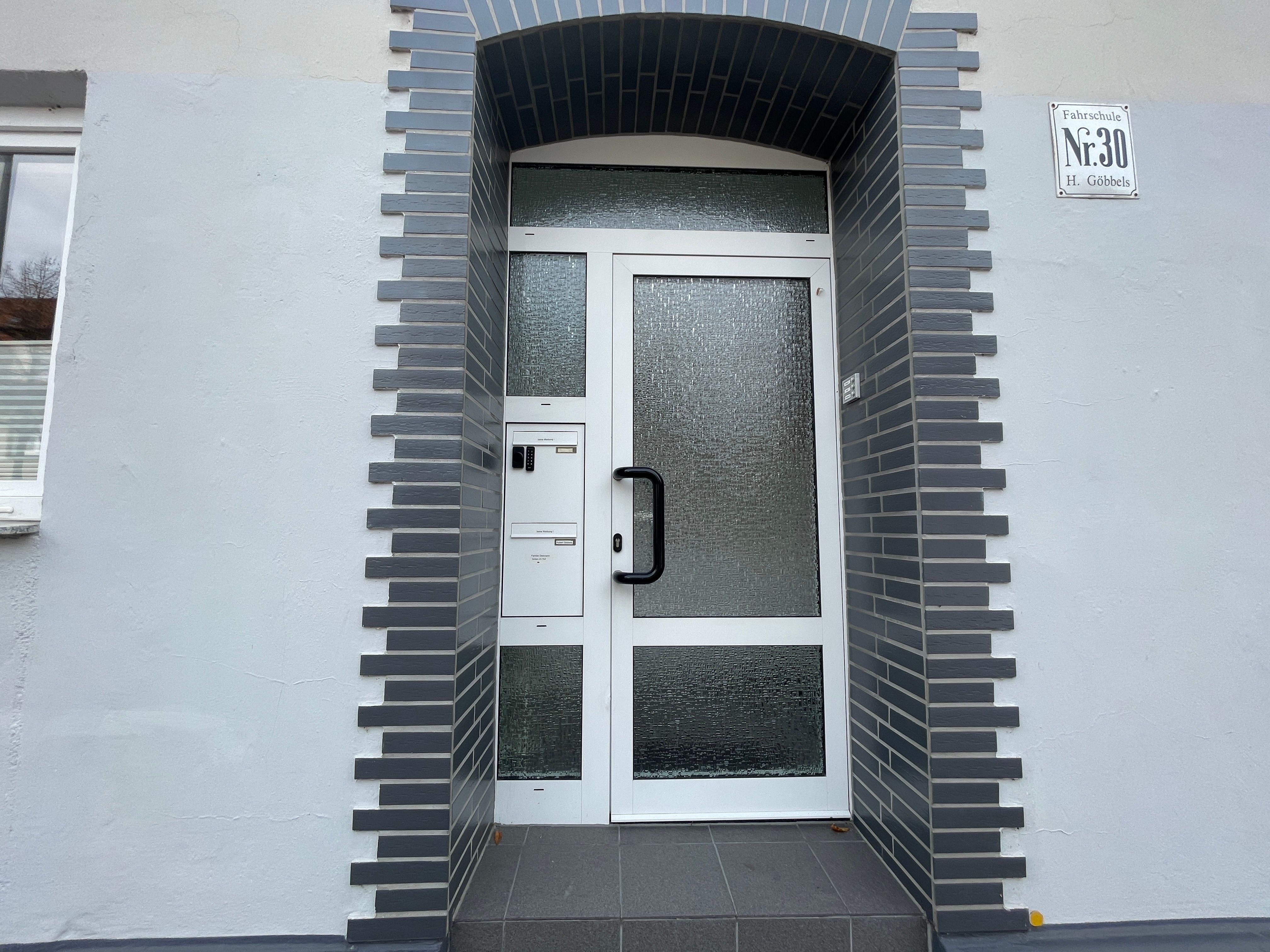  Bright 4 Bed Apartment In Herten, NRW, Kitchen, Parking, WLAN  -  Bright 4 bed apartment in Herten, NRW, kitchen, parking, WLAN  - Gallery -  31