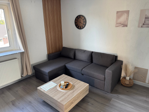 Modern Apartment | Prime Location - Gallery - 25