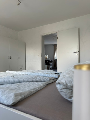 Modern Apartment | Prime Location - Gallery - 7