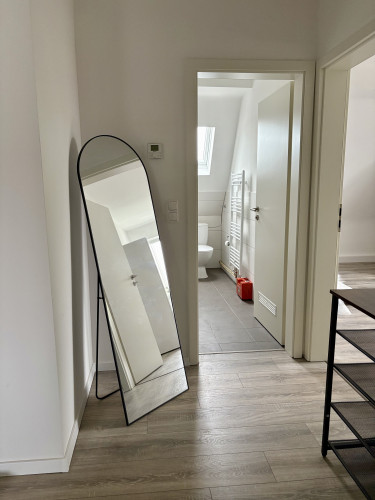Comfort & Style – Modern Apartment with Gym - Gallery - 22