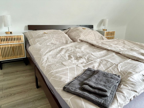 Comfort & Style – Modern Apartment with Gym - Gallery - 41