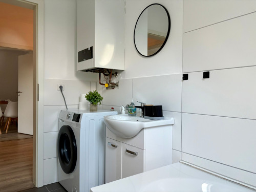 Comfort & Style – Modern Apartment with Gym - Gallery - 19