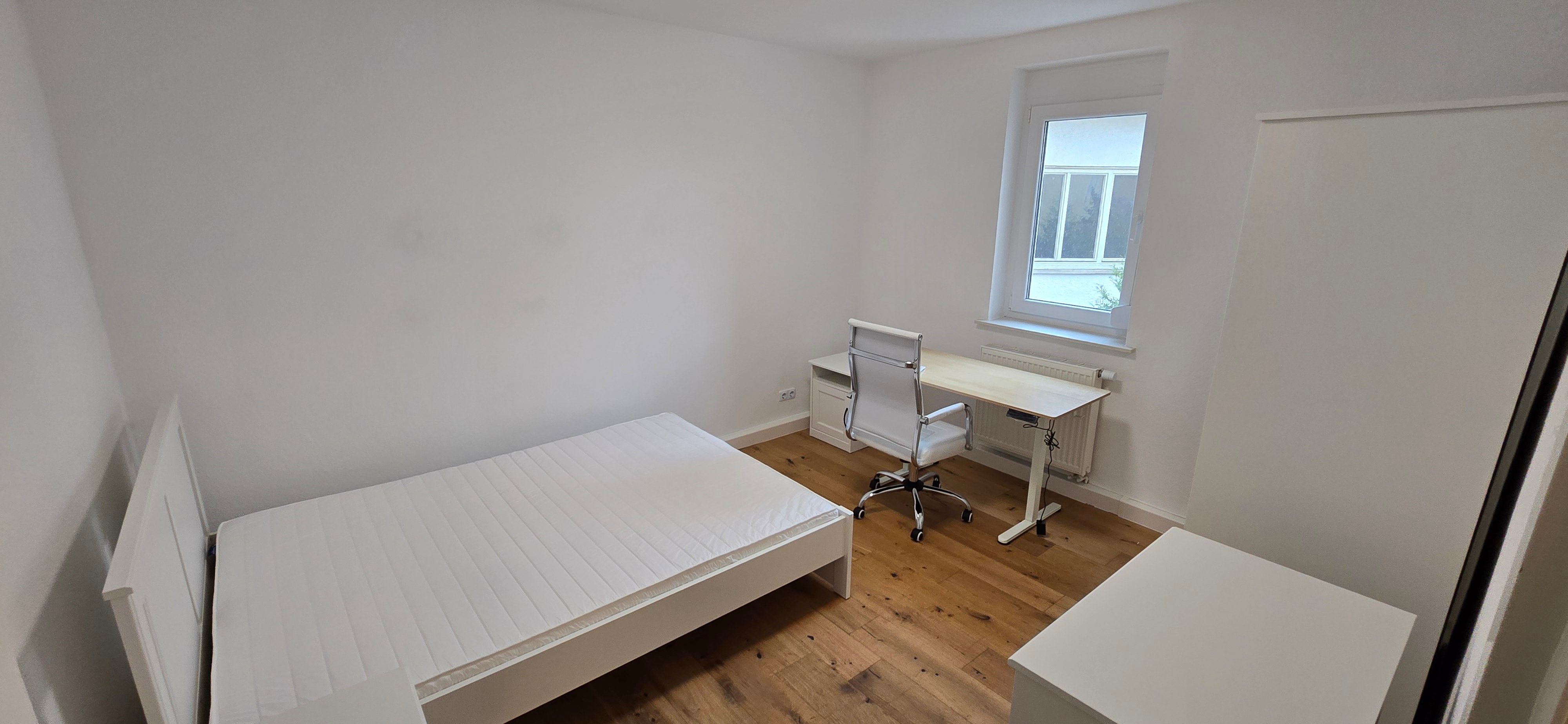 Cute, Great Loft Located In Stuttgart - 4