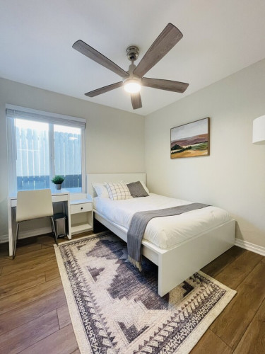 Beautiful bright modern home (R1) - Gallery - 9