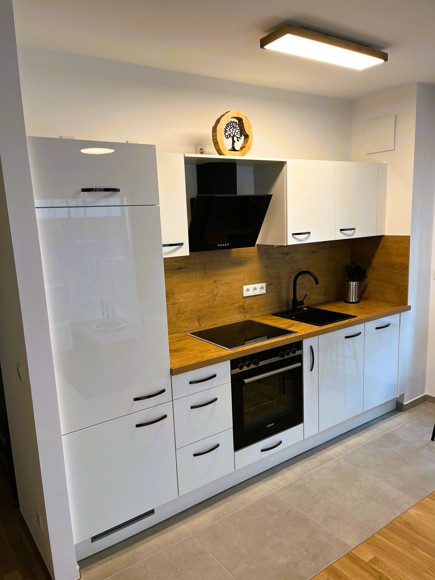  Flexibles Arbeiten & Wohnen In Zentraler Toplage !! Kostenloser Parkplatz  -  Flexibles arbeiten & wohnen in zentraler Toplage !! Kostenloser Parkplatz  - Gallery -  6