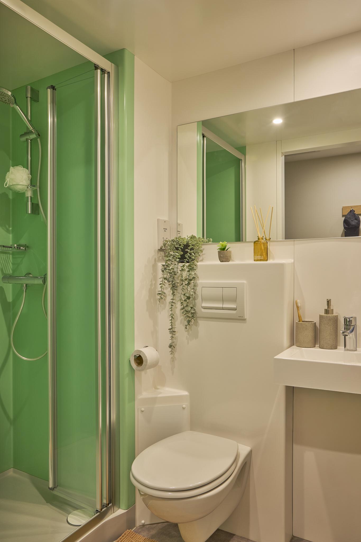  Premium Plus En-Suite  -  ARK Canning Town  - Gallery -  11