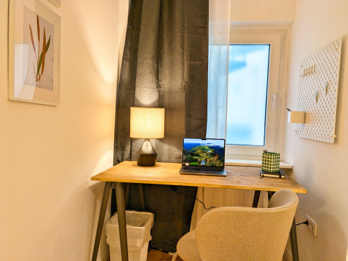 High-End Designer Apartment with Sauna – Walking Distance to WHU - Gallery - 14