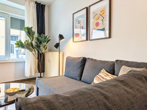 High-End Designer Apartment with Sauna – Walking Distance to WHU - Gallery - 26