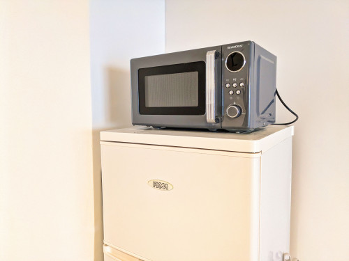 High-End Designer Apartment with Sauna – Walking Distance to WHU - Gallery - 34
