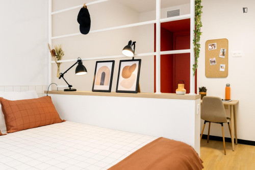 Appealing 1-bedroom apartment in Issy-les-Moulineaux