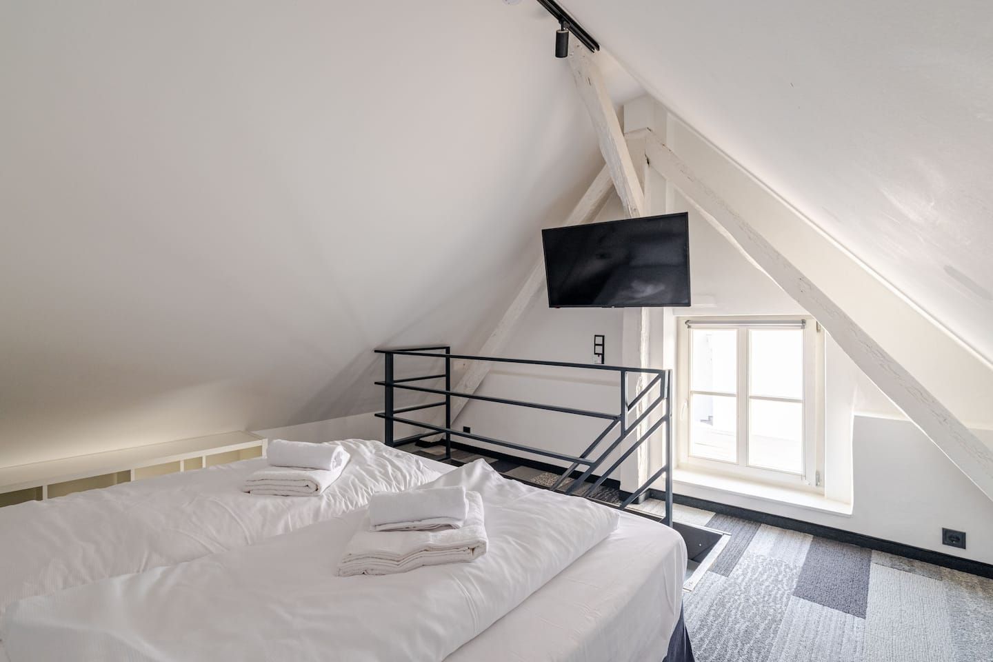  New Loft House 90m² | Carport | Fireplace | Washing Machine | Quiet  -  New loft house 90m² | Carport | Fireplace | Washing machine | Quiet  - Gallery -  9