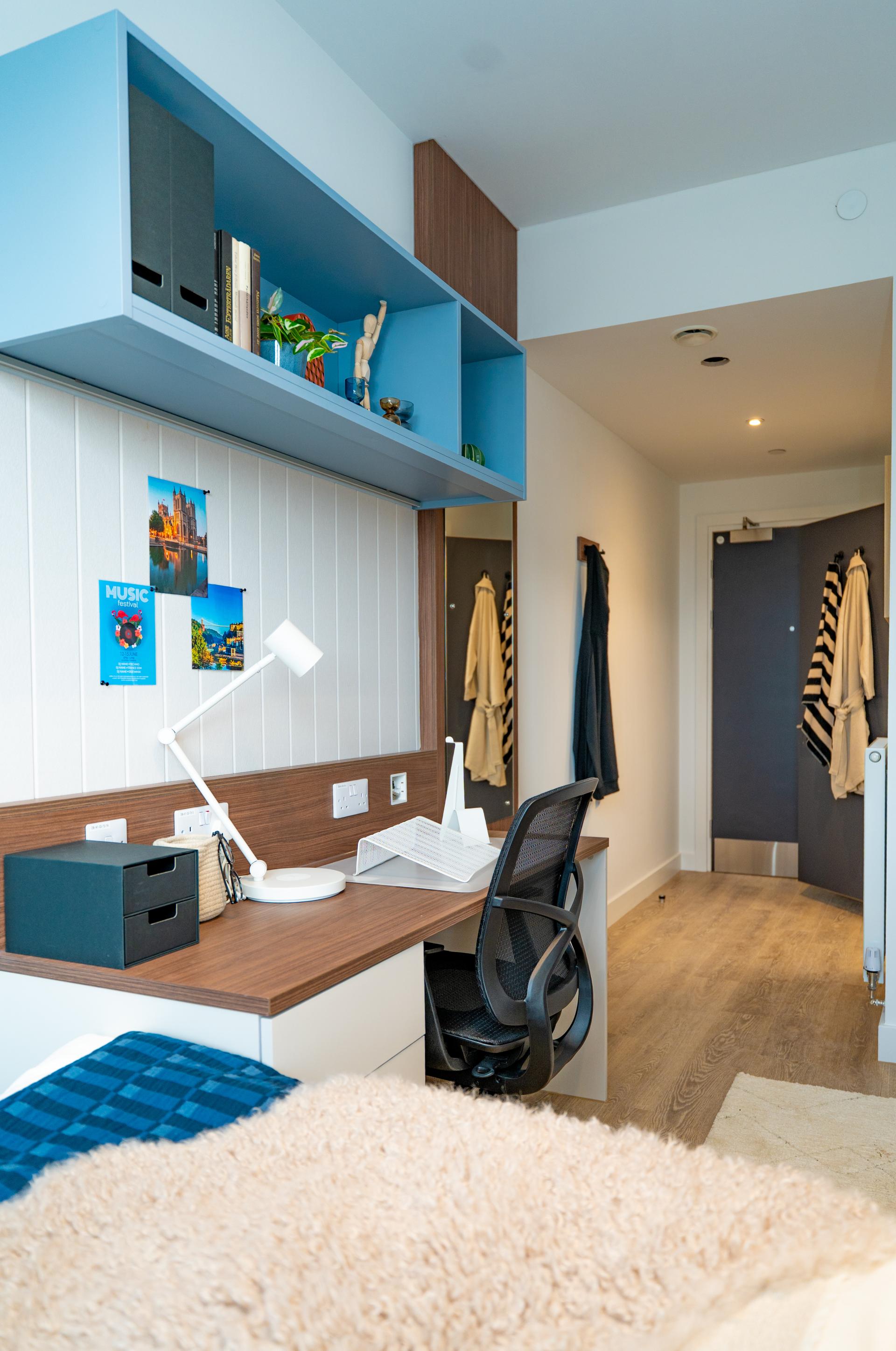 Classic En-Suite - 17