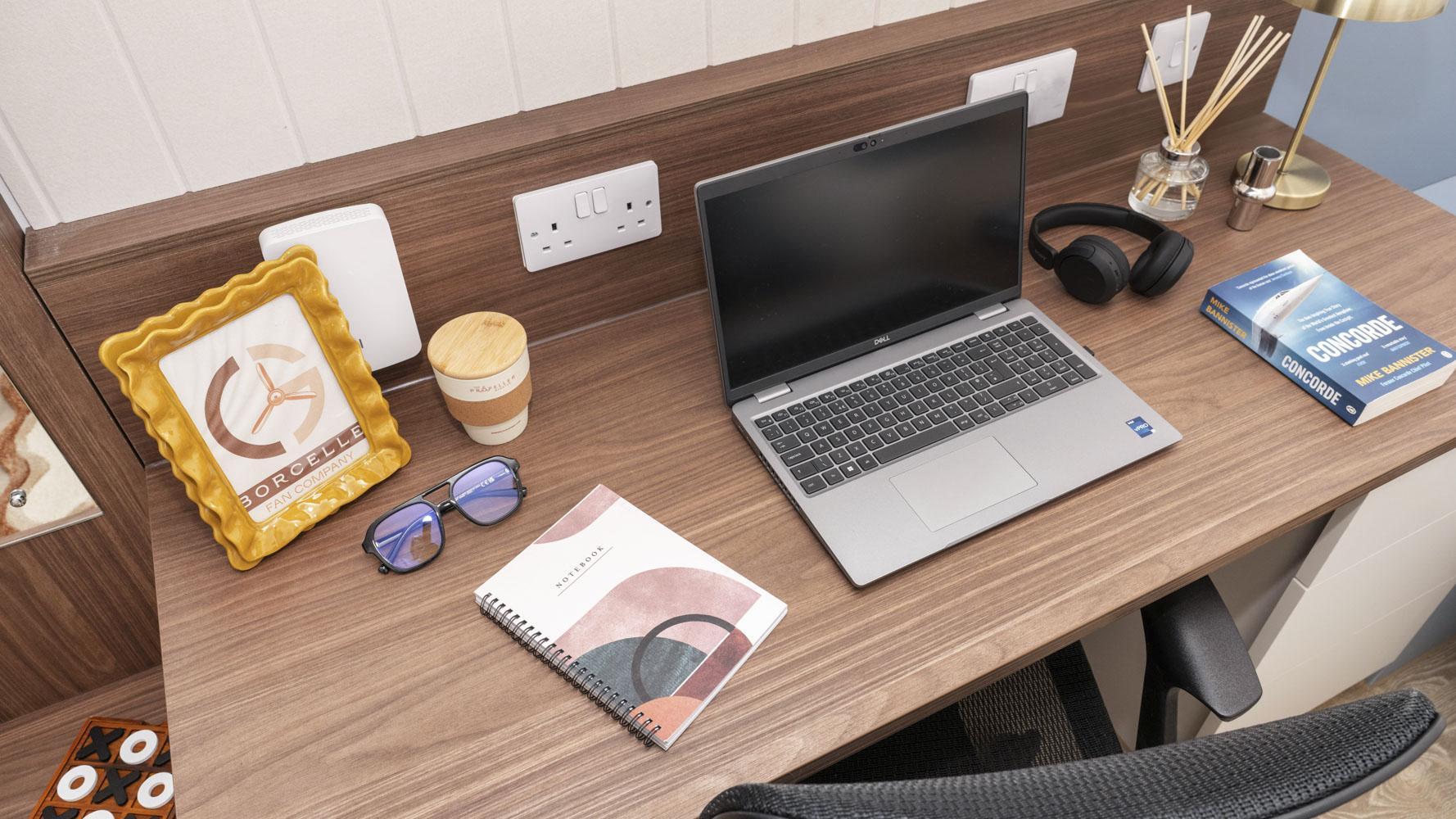  Accessible En-Suite  -  The Propeller Quarter  - Gallery -  8