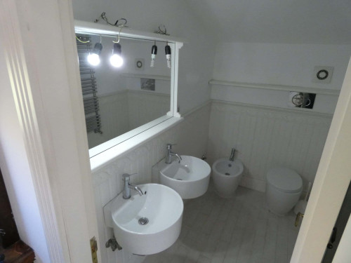 Apartment in Via Isola Bella, Roma for 120 m² with 3 bedrooms