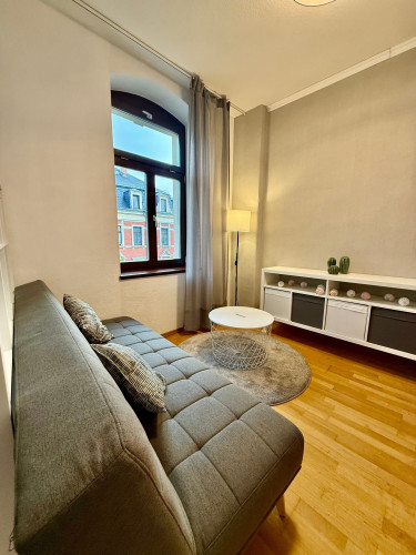 Modern & Renovated | Furnished Apartment with Balcony & Internet Included | Dresden-Pieschen - Gallery - 22