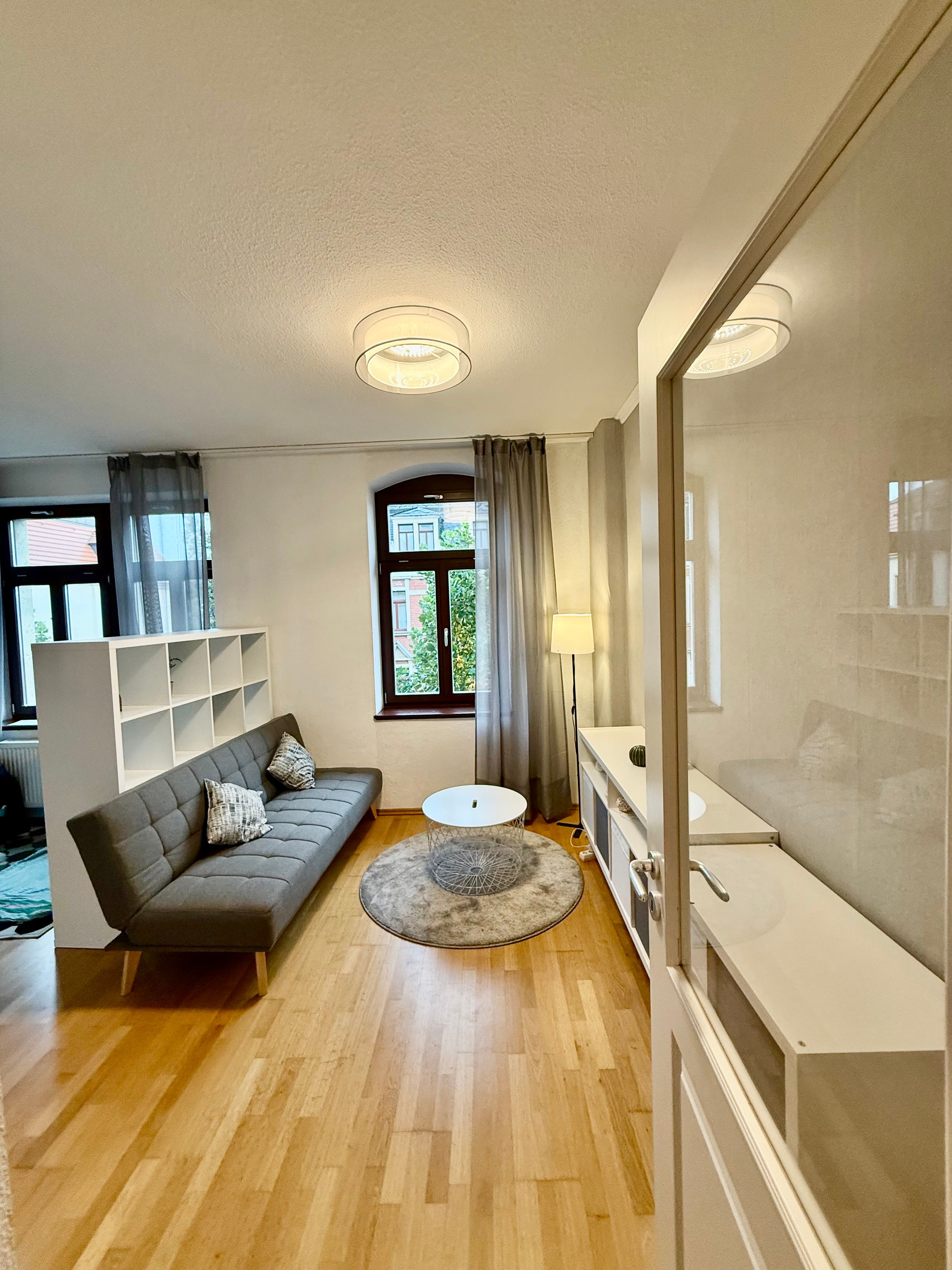  Modern & Renovated | Furnished Apartment With Balcony & Internet Included | Dresden-Pieschen  -  Modern & Renovated | Furnished Apartment with Balcony & Internet Included | Dresden-Pieschen  - Gallery -  23