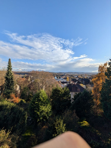 Big flat in the center with nice view