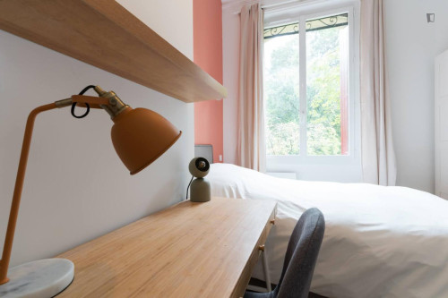 Very nice double ensuite bedroom near Parc de la Gaudinière